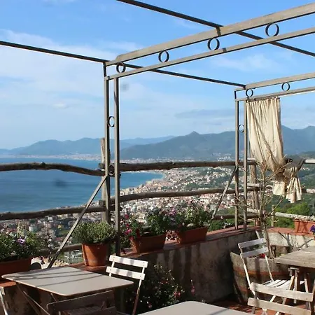 Maison d'hôtes San Martino & Breakfast 4*